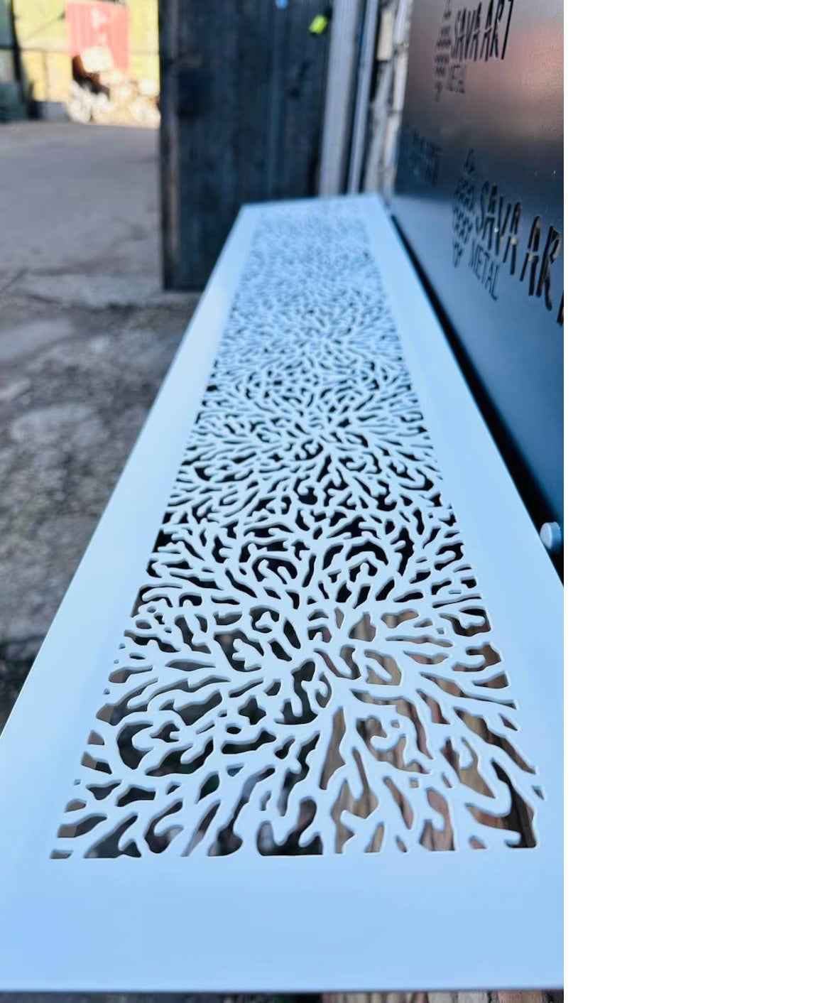 Maßgefertigte flache Lüftungsgitter aus 1 mm Stahl