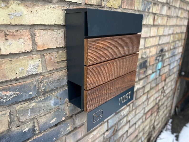 Merbau Wandmontierter personalisierter Briefkasten