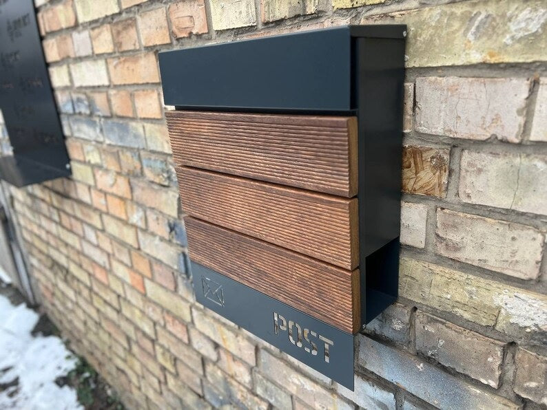Merbau Wandmontierter personalisierter Briefkasten