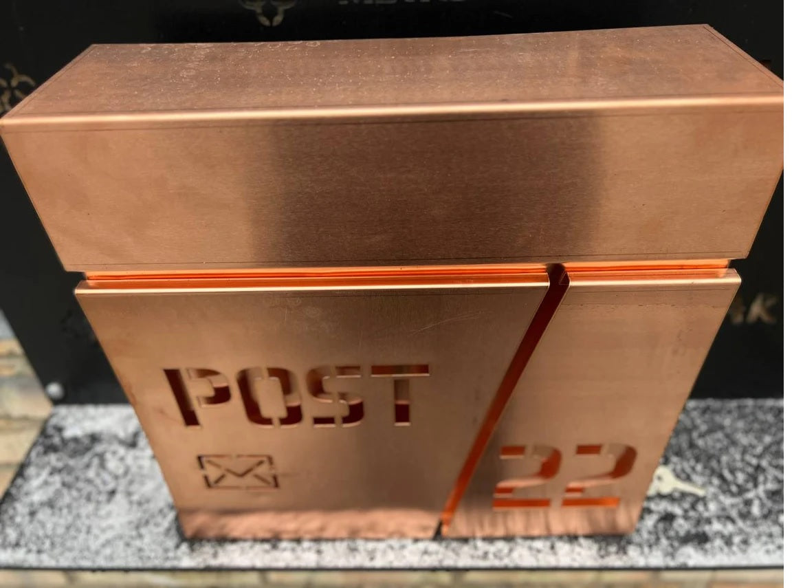 Personalisierter Briefkasten aus reinem Kupfer