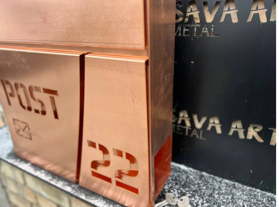 Personalisierter Briefkasten aus reinem Kupfer