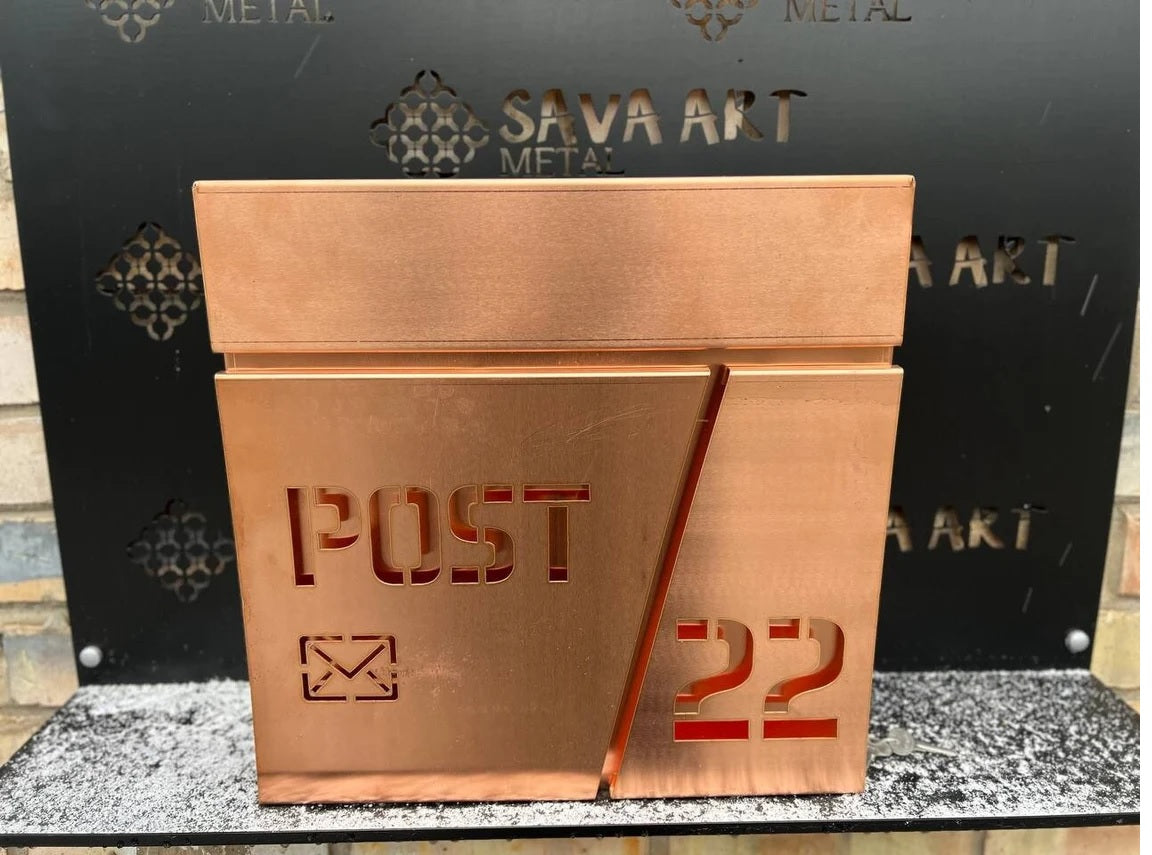 Personalisierter Briefkasten aus reinem Kupfer