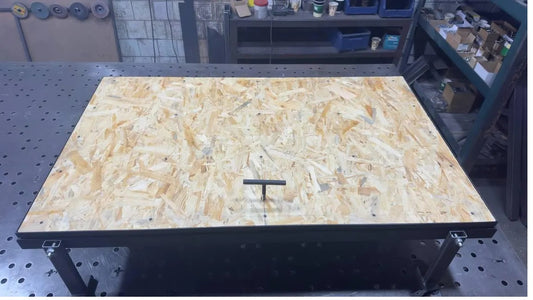 Maßgefertigte Stahl-Bodenrevisionsklappe mit Hartholzverkleidung