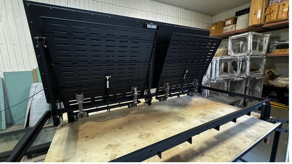 Tailored Enforced Floor hatch with Safety Grilles