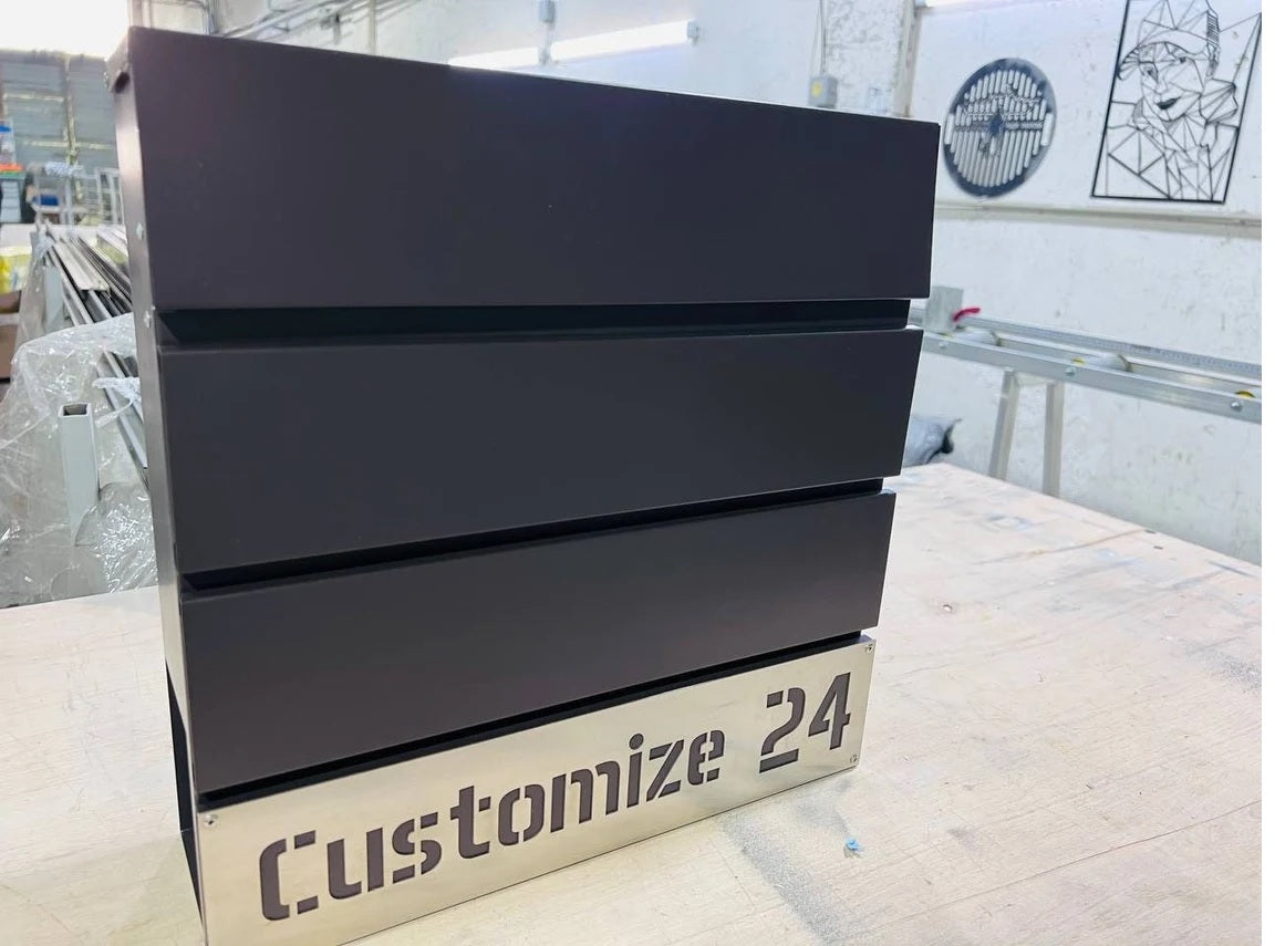 Maßgefertigter Wandbriefkasten